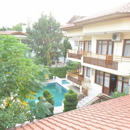 Uestuen Apart Marmaris Exteriör bild