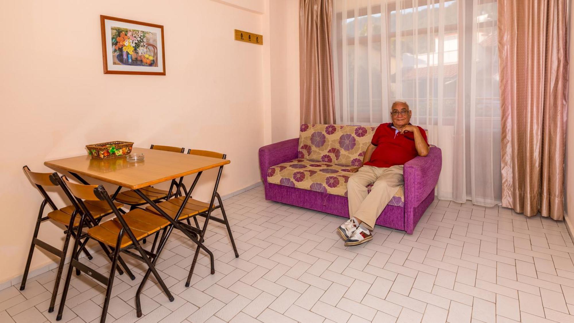 Uestuen Apart Marmaris Rum bild