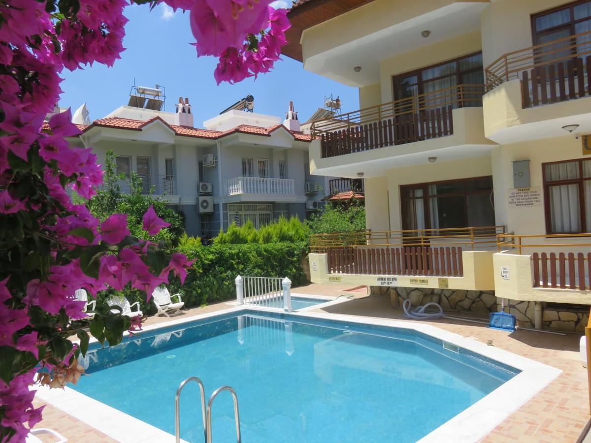 Uestuen Apart Marmaris Exteriör bild
